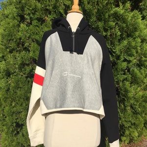 Champion Cropped Reverse Weave Half Zip Hoodie